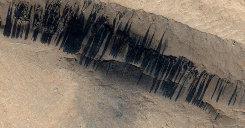 Estudo Revela A Origem Das Misteriosas Faixas Escuras Que Cobrem Marte 1 2025 word2