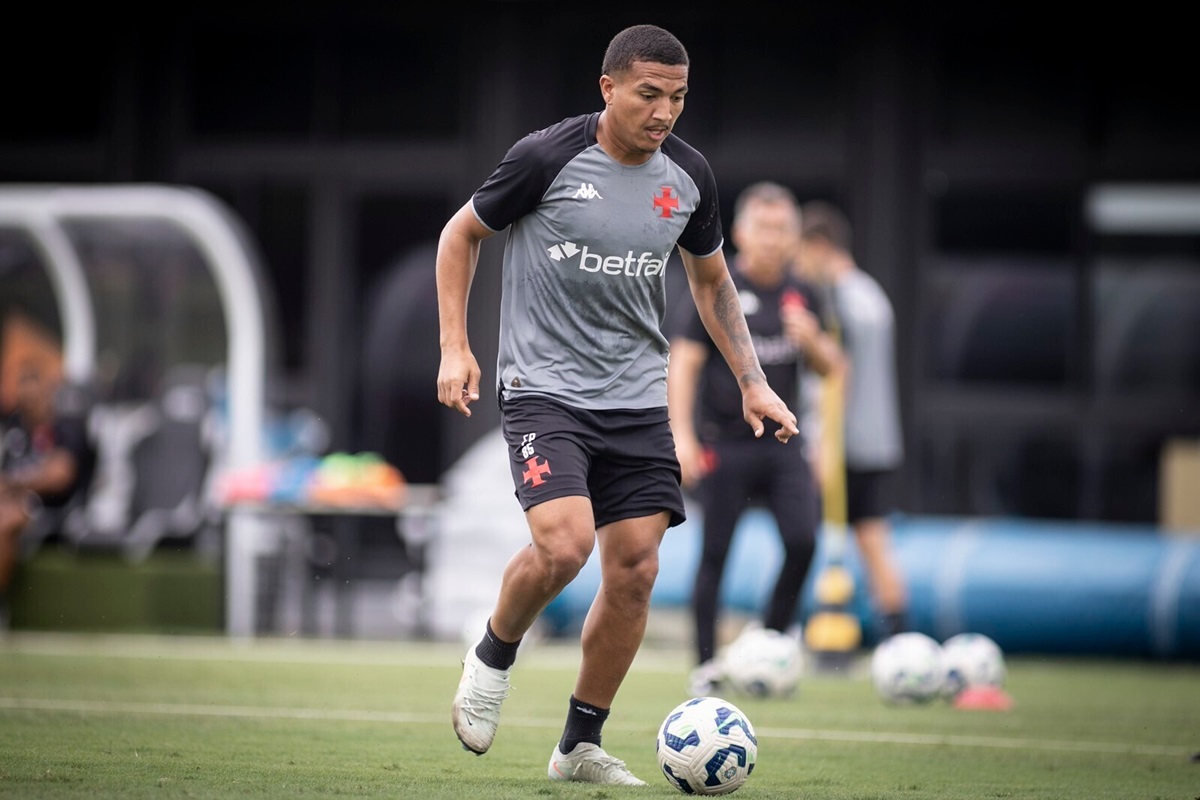 Grêmio X Vasco: Onde Assistir Ao Vivo E Tudo Sobre O Duelo Decisivo Na Arena. Imagem: Matheus Lima/Cr Vasco Grêmio x Vasco: onde assistir ao vivo e tudo sobre o duelo decisivo na Arena. Imagem: Matheus Lima/CR Vasco