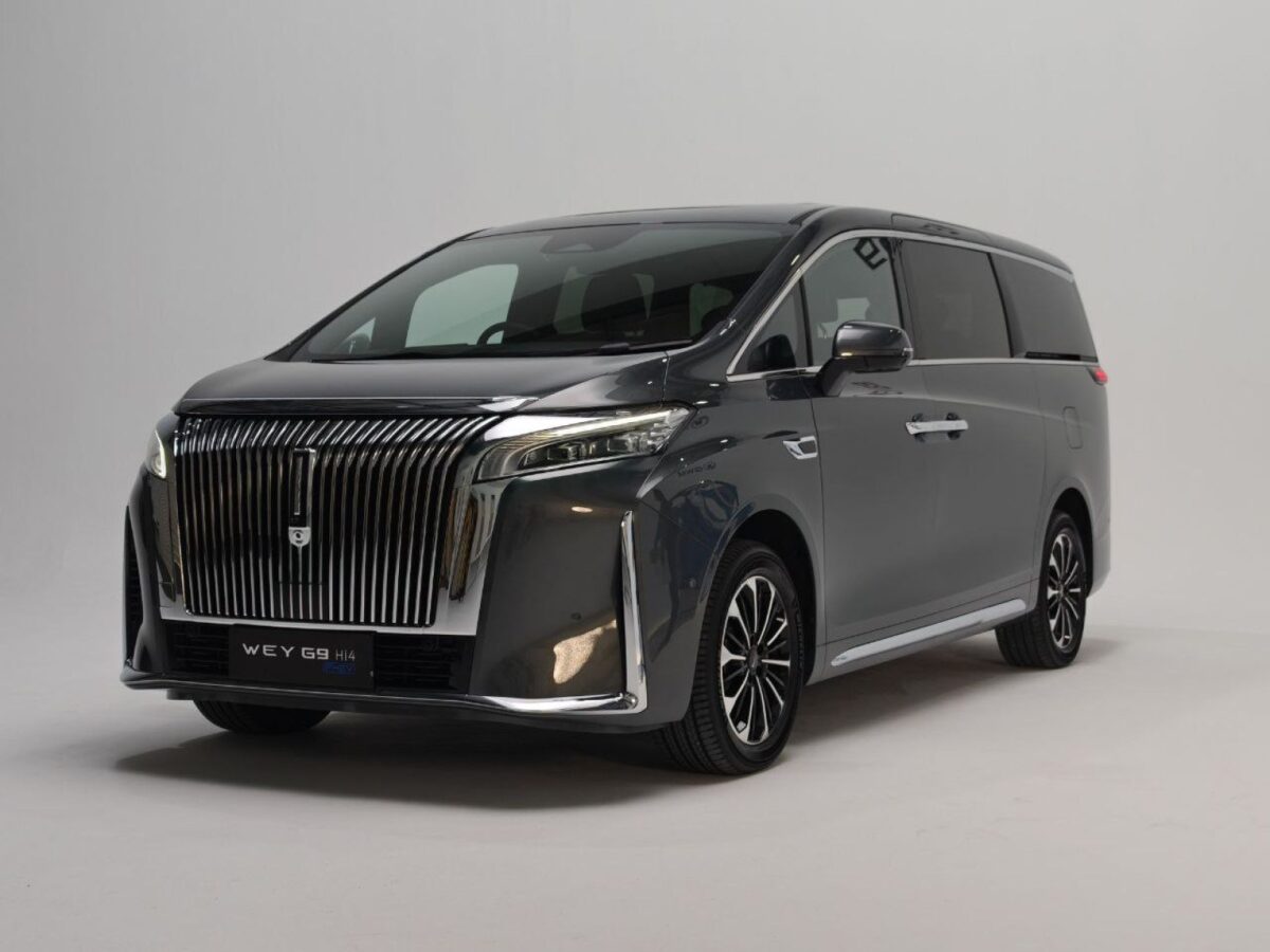 Novos GWM Tank 700 e WEY G9