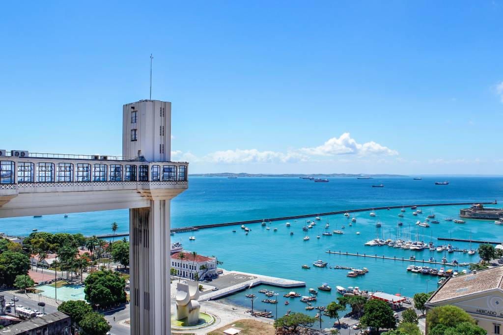 Salvador, Bahia Elevador Lacerda, símbolo da capital baiana