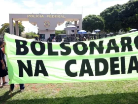 Bolsonaro permanece em cela da PF com 12 m² e estrutura básica