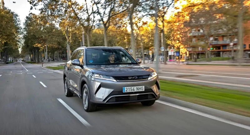 1200X0_1_Autohomecar__Chto52Kjyc-Akaodabhoevxffpk298-800X431-1 BYD apresenta SUV Atto 2 DM-i Híbrido Plug-in com mais de 1.000 km de autonomia - Foto: Divulgação