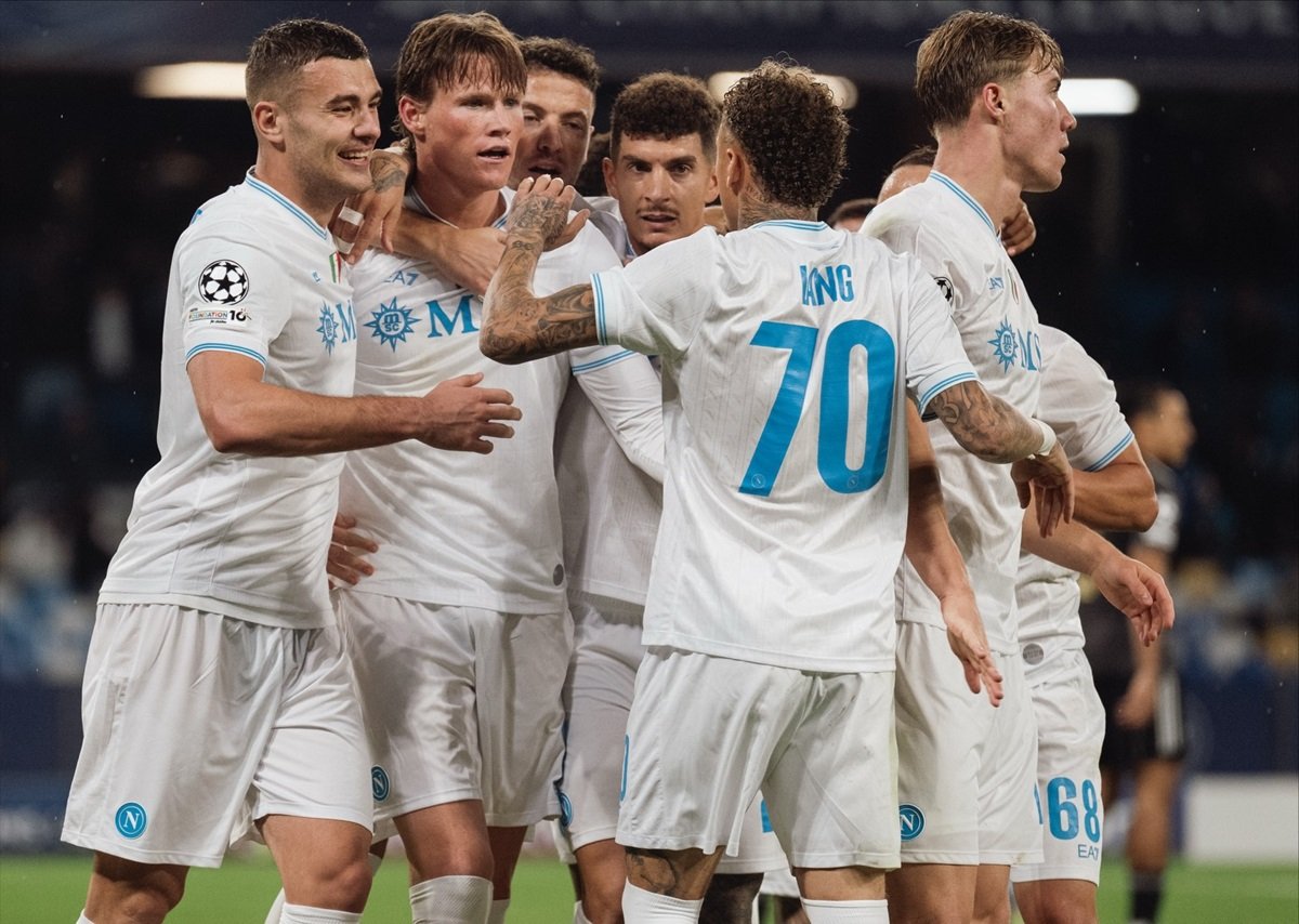 Roma x Napoli: onde assistir ao vivo neste domingo (30). Imagem: Divulgação Napoli