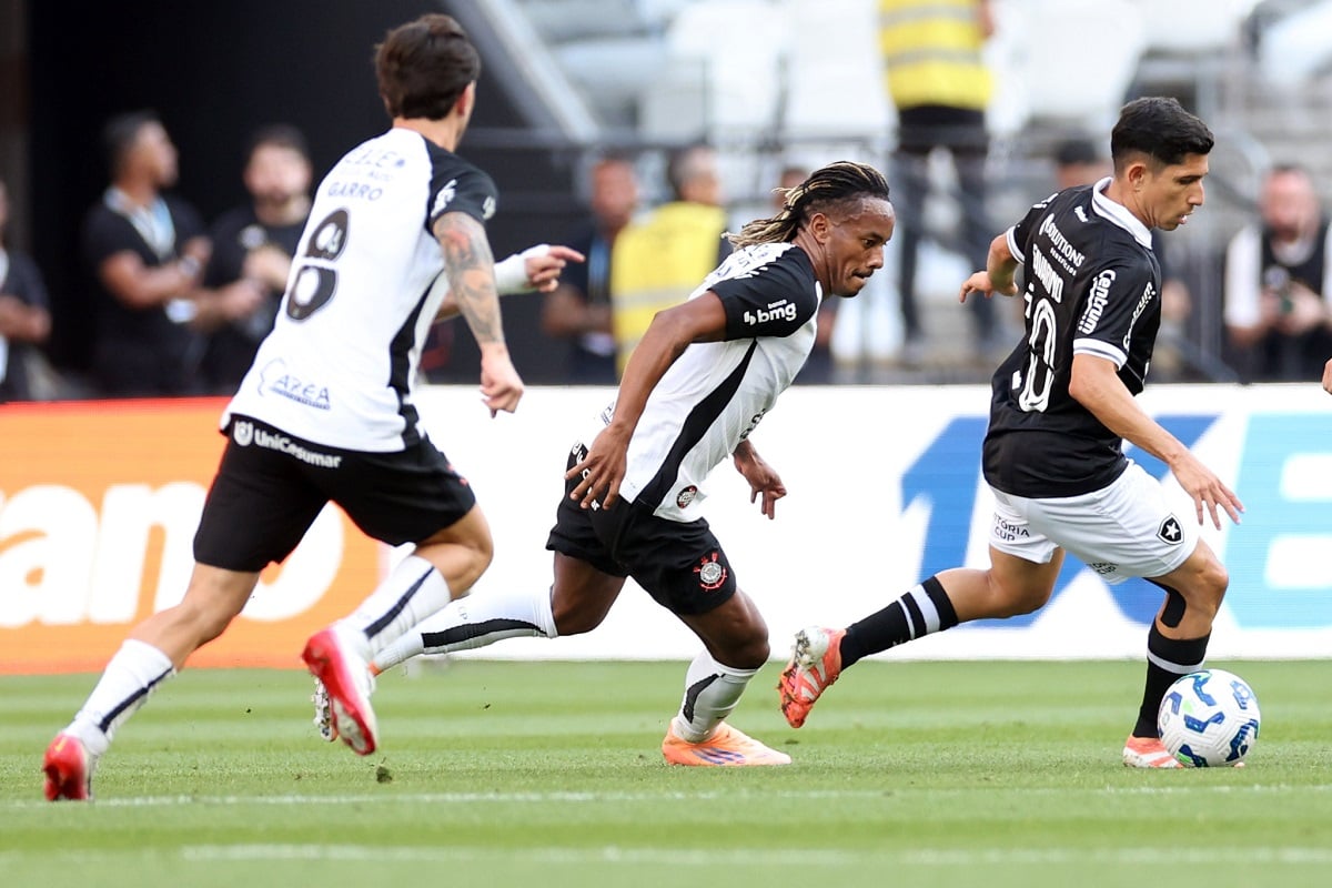Lance de Corinthians x Botafogo. Imagem: Vitor Silva/BFR