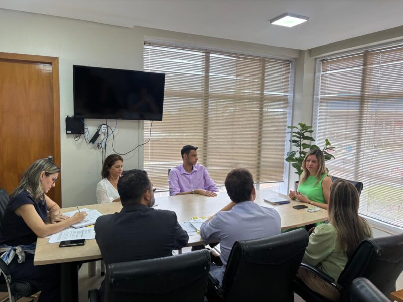 Secretária Municipal E Sindicato Dos Odontologistas Se Unem Para Fortalecer Ações Em Cuiabá 1 Arquivo