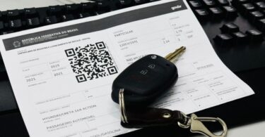 Em 2025 mais de 1,7 milhão de veículos do Estado foram licenciados de forma 100% online - Licenciamento em papel A4