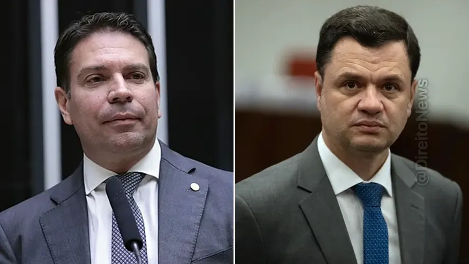 ministerio justica demite ramagem anderson torres pf condenados tentativa golpe