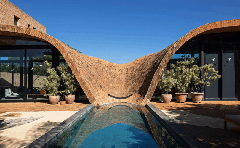 Passive House Com Design Inovador No Interior De São Paulo: Eficiência E Curvas 1 2025 word3