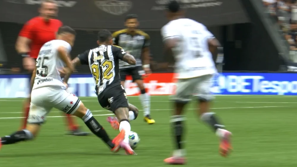 Nova Análise Confirma Que Lance Do Volante Vascaíno Configurou Uso De Força Excessiva Nova análise confirma que lance do volante vascaíno configurou uso de força excessiva