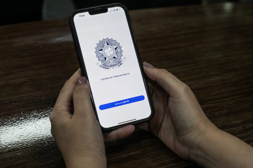 Sine Municipal: 639 Vagas Disponíveis, Incluindo 42 Para Operador De Caixa Sem Experiência 1 Arquivo