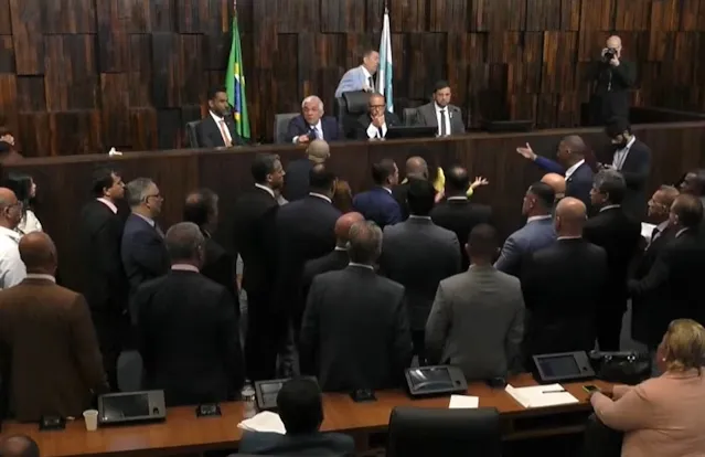 Ymfth34Uiffgjilv63K75Lpxem-Avif 2025 word2