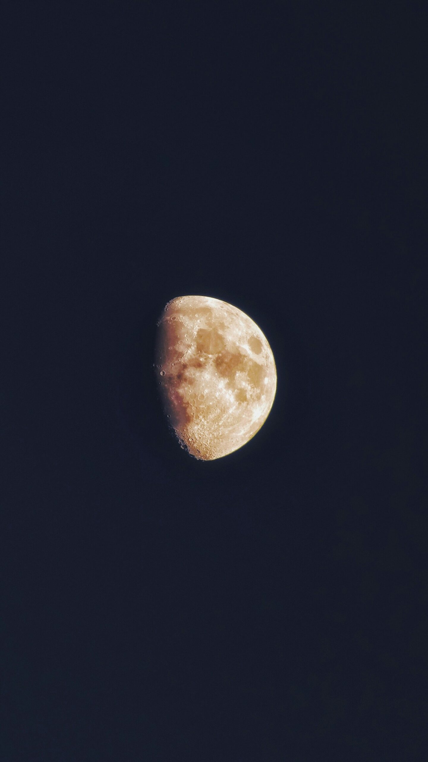Tansu-Topuzoglu-Viskmkecy8-Unsplash-Scaled-1 Qual é a fase da Lua nesta quinta-feira?