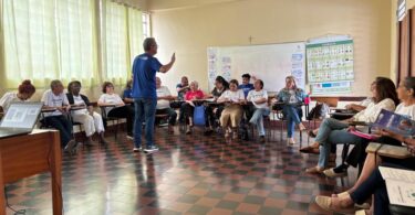 Seciteci realiza cerimônia de entrega de certificados para idosos participantes do Projeto Muxirum Digital - O Projeto Muxirum Digital iniciou em junho de 2025, em parceria com a Fapemat