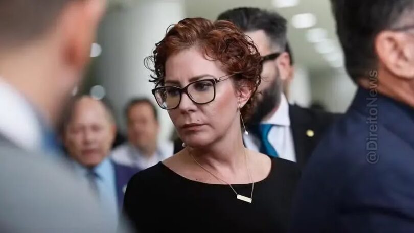Carla Zambelli Renuncia Ao Mandato De Deputada Federal Enquanto Detida Na Itália 1 2025 word1
