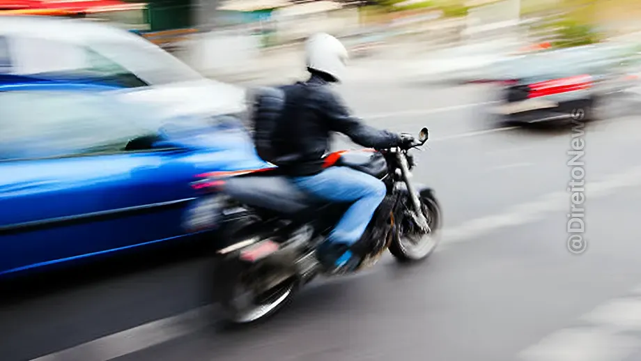 Cena Terror Mulher Saltou Moto Movimento Vence Processo Uber cena terror mulher saltou moto movimento vence processo uber
