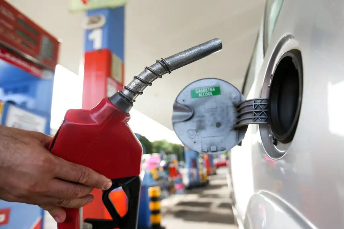 3_Combustivel-Reproducao Gasolina não baixa o preço - Foto: Getty Images