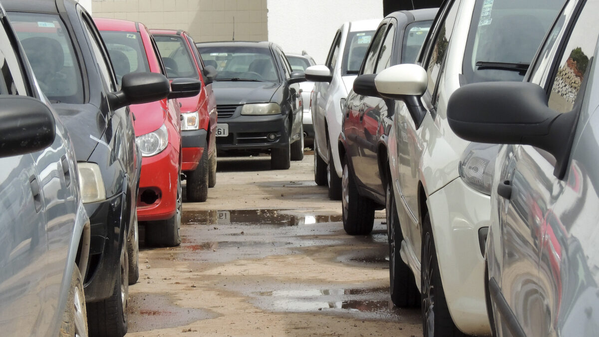 Leilão de carros com IPVA grátis