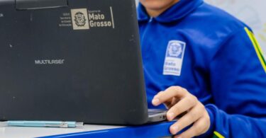 Seduc credencia profissionais para atendimento multidisciplinar a alunos da Educação Especial - Rede estadual conta com 10.205 estudantes Paede, sendo 7.012 atendidos em Salas de Recursos Multifuncionais