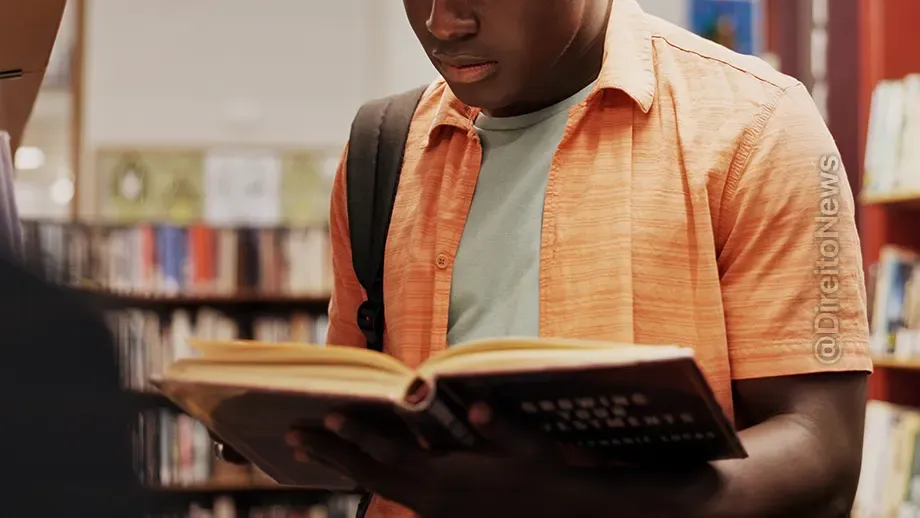 preto bom aluno professora unb condenada racismo