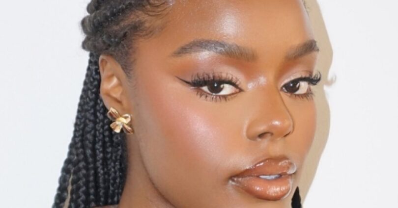 Maquiagem Duradoura No Ano Novo: Conheça 4 Produtos Indispensáveis 1 2025 word2