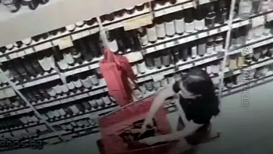 advogada presa flagrante suspeita furtar garrafas champanhe mercado copacabana