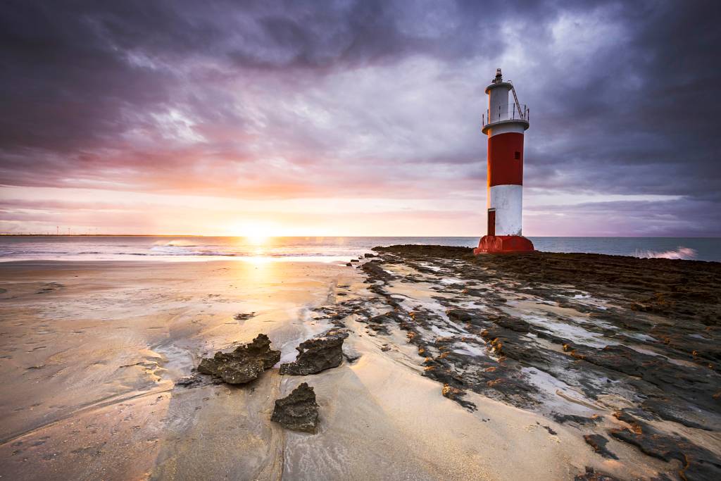 Por Do Sol No Farol De Galinhos, Rio Grande Do Norte Brasil Foto Ruy Carvalho Wikimedia Commons Por do sol no farol de Galinhos, Rio Grande do Norte Brasil FOTO Ruy Carvalho Wikimedia commons