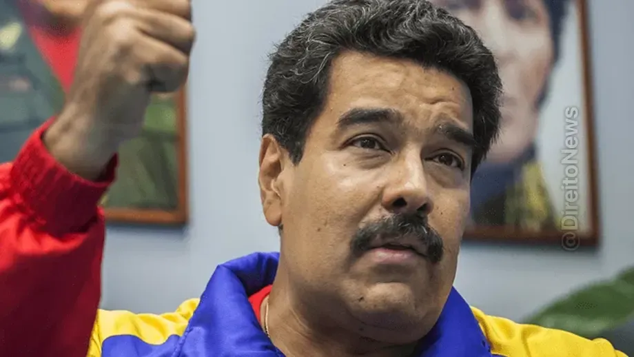 Homem Decente Maduro Declara Inocente Audiencia Nova York homem decente maduro declara inocente audiencia nova york