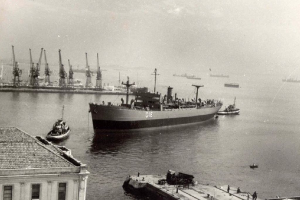 Fotografia da embarcação Ilha Grande