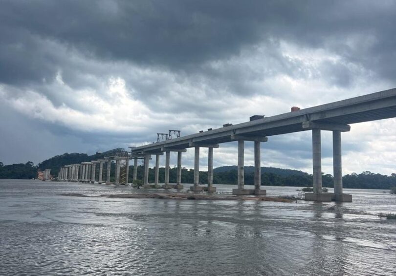 Construção da maior ponte de Mato Grosso alcança 60% de execução no Rio Juruena -