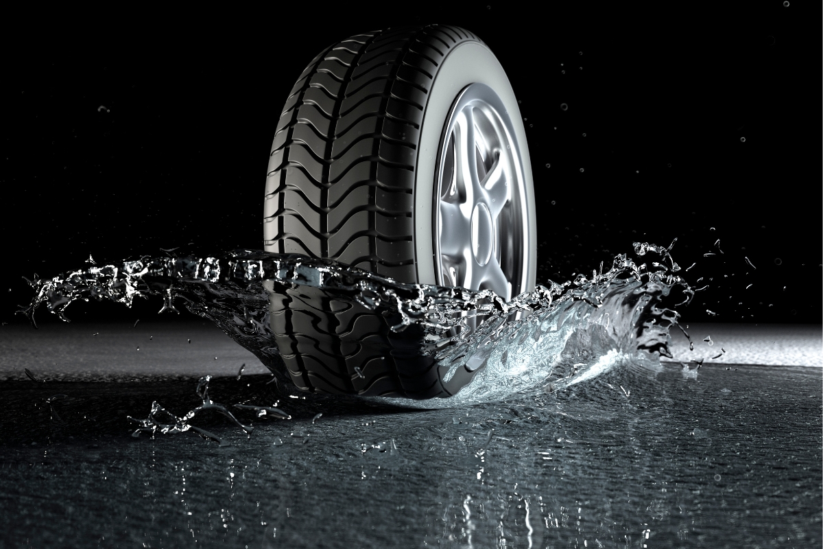 Como evitar aquaplanagem