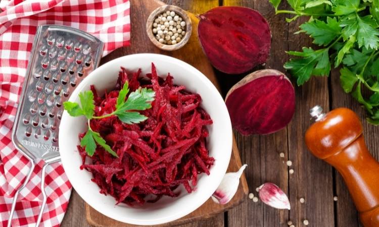 Beterraba Crua Temperada. Beterraba ralada.