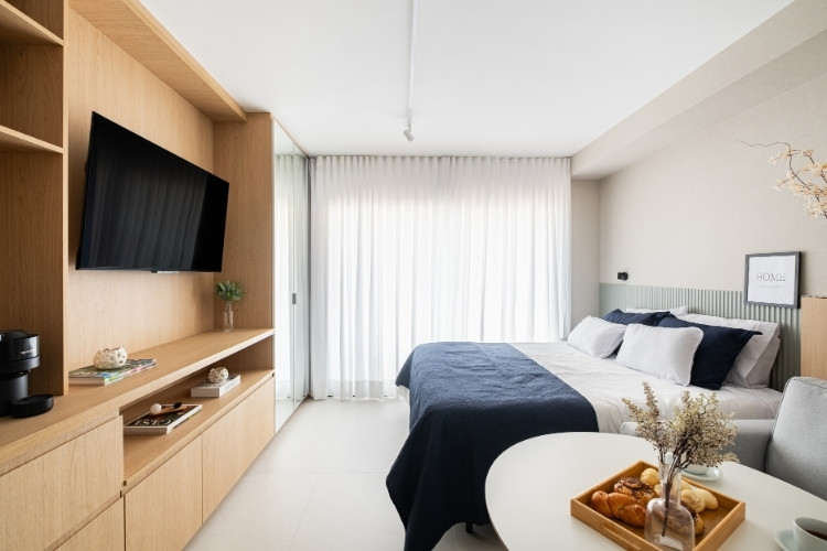 Studio-24-M2-2 Foto de apartamento pequeno decorado com marcenaria planejada