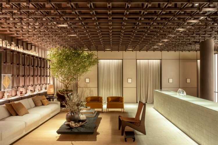 12-Cozinhas-Modernas-Decoradas Sala de estar integrada com cozinha de bancada branca