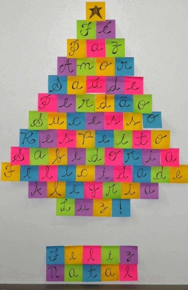 68_Arvore_De_Natal_Criativa Árvore feita de post-it