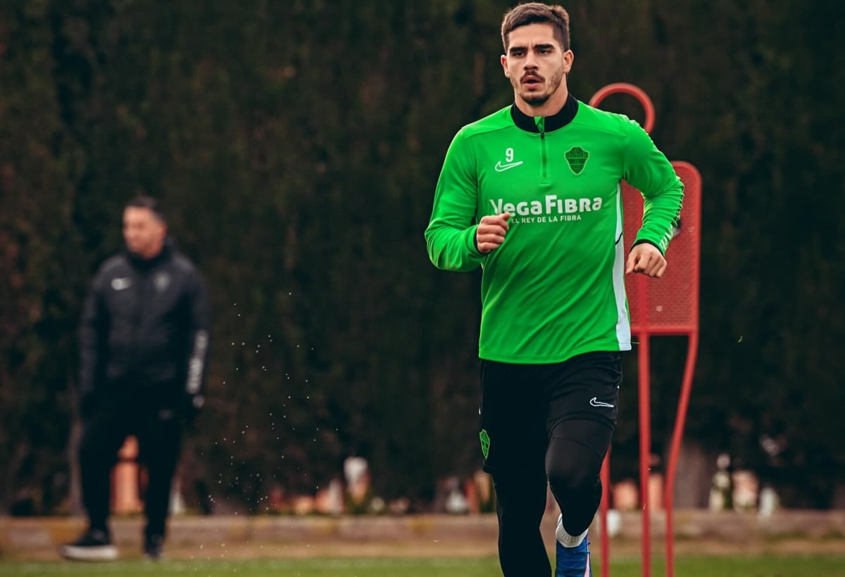 Levante X Elche Ao Vivo: Onde Assistir, Escalações E Tudo Sobre O Confronto Pelo Campeonato Espanhol. Imagem: Divulgação Elche Levante x Elche ao vivo: onde assistir, escalações e tudo sobre o confronto pelo Campeonato Espanhol. Imagem: Divulgação Elche