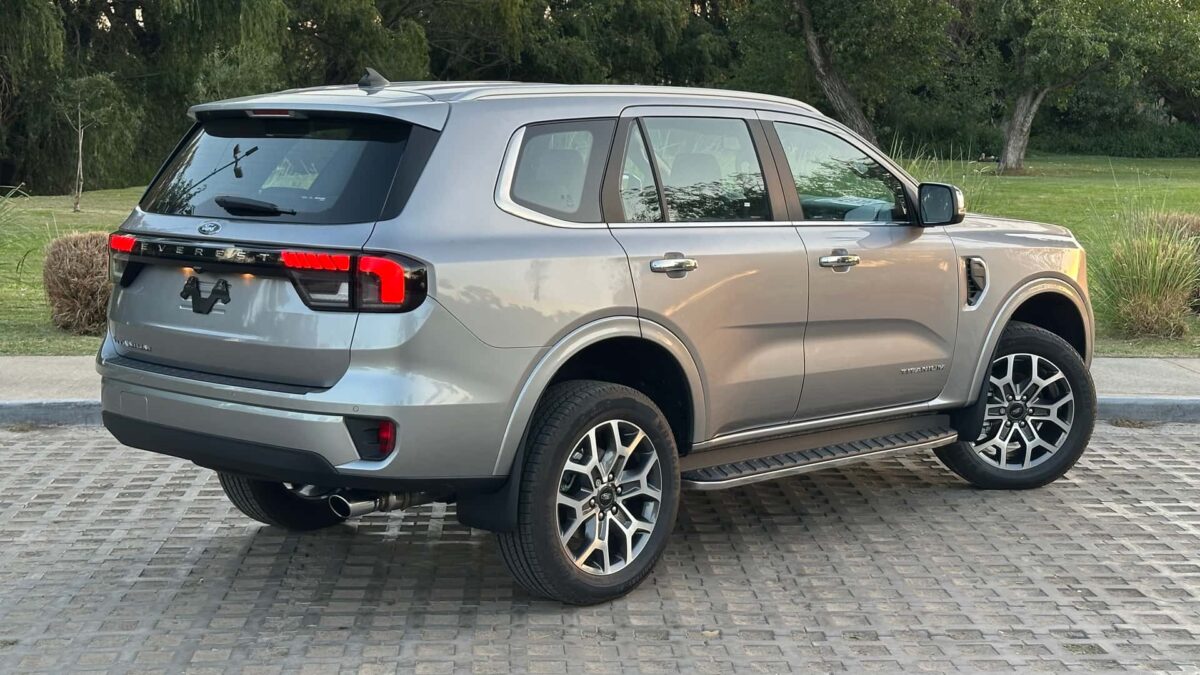 Novo Ford Everest