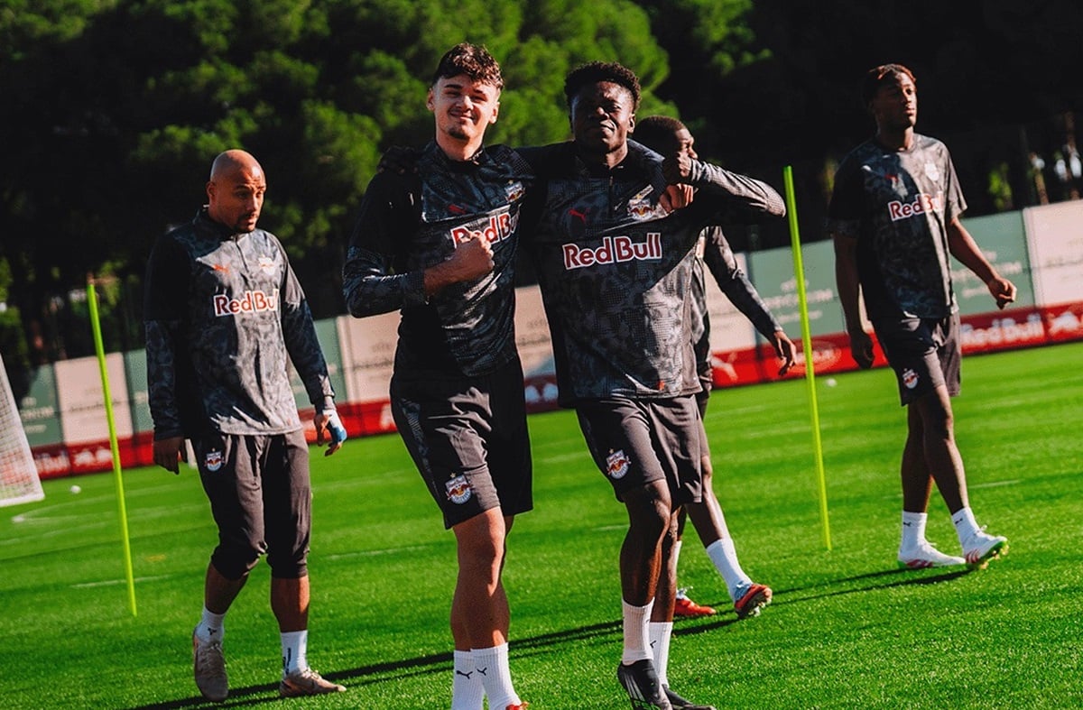 Aston Villa x Red Bull Salzburg: onde assistir e tudo sobre o duelo decisivo da Liga Europa. Imagem: Divulgação RB Salzburg