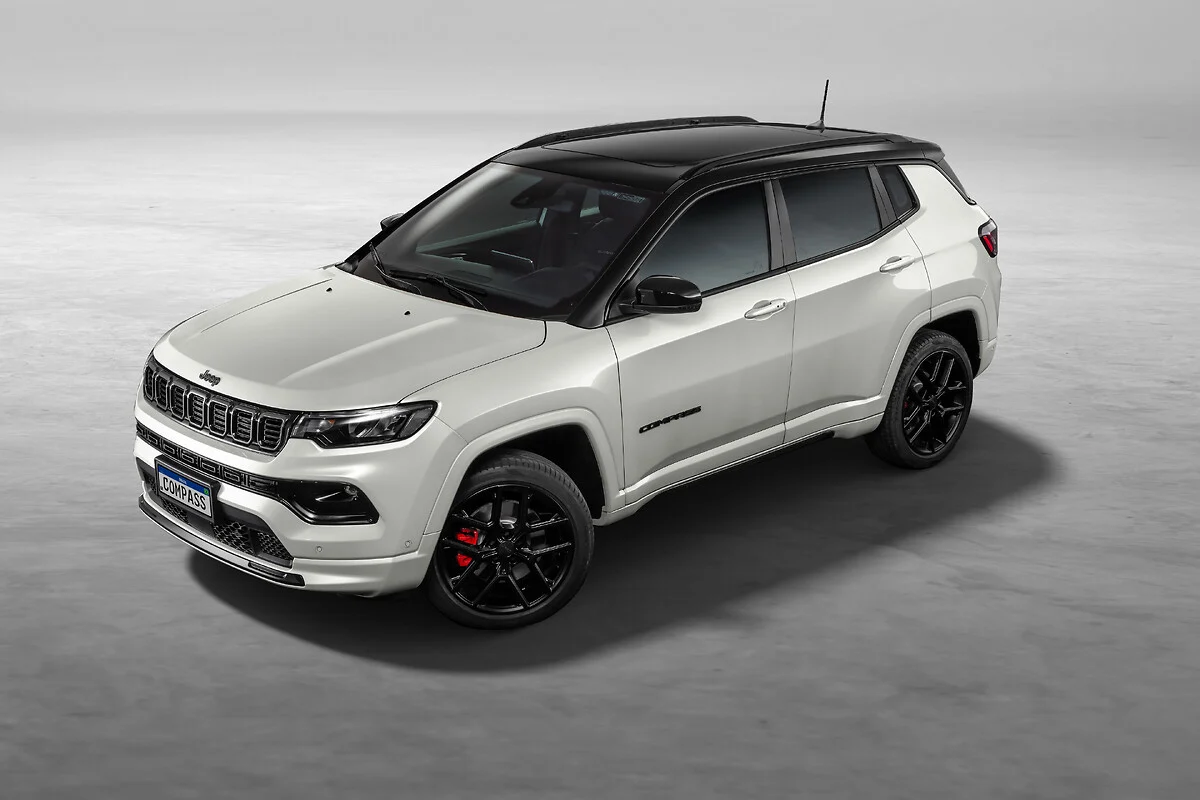 Jeep Compass Blackhawk 2026