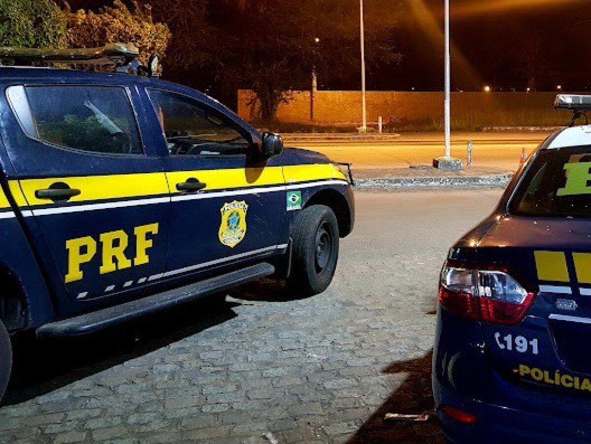 Fiscalização Prf; Teste Do Bafômetro fiscalização PRF; teste do bafômetro