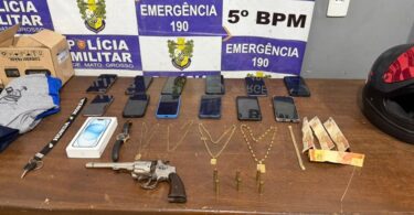 Dois homens são presos pela PM durante tentativa de roubo com reféns em Rondonópolis -