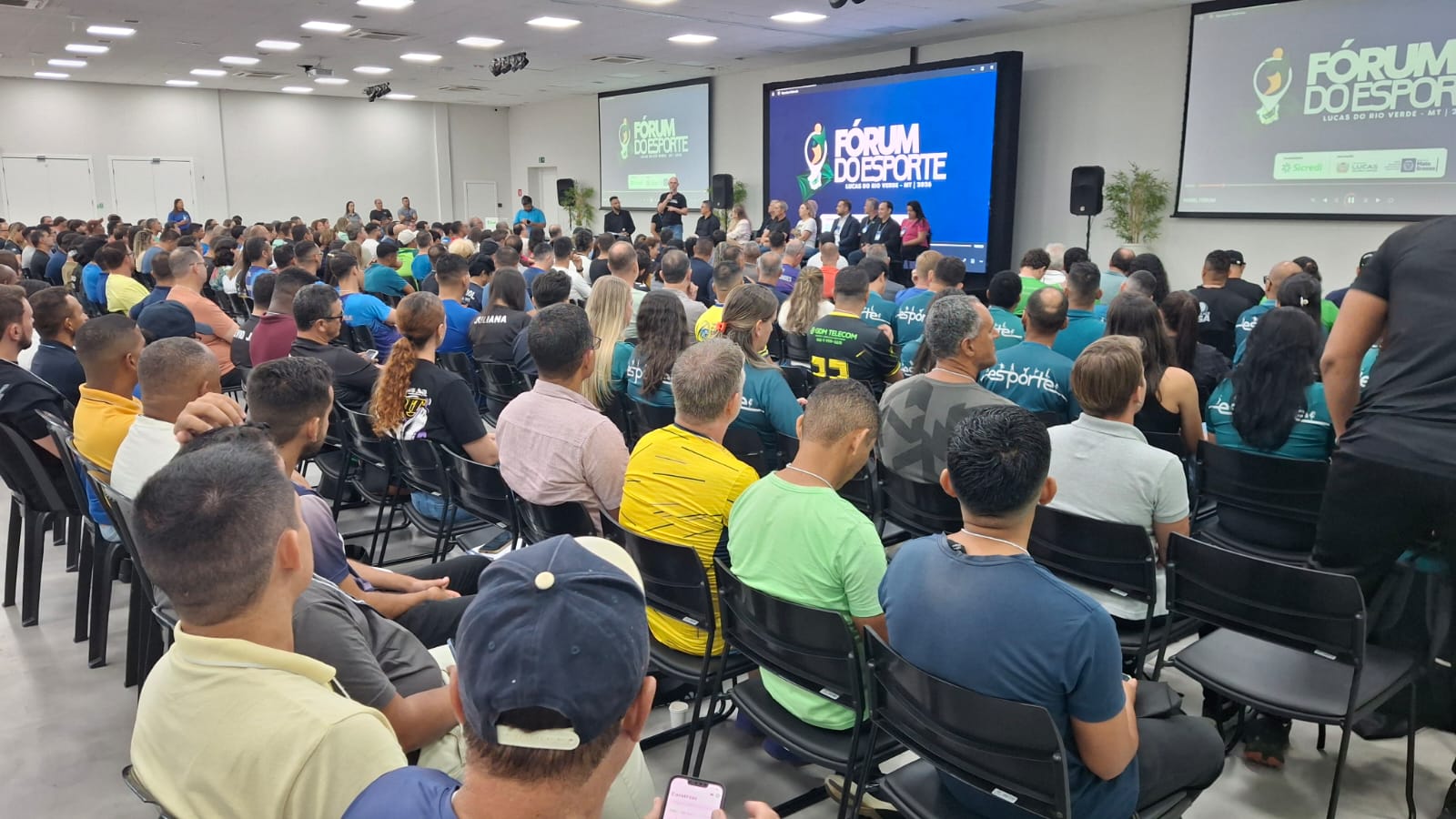Fórum do Esporte reúne especialistas e debate formação esportiva em Lucas do Rio Verde