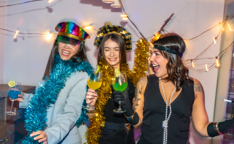 festa a fantasia simples em casa