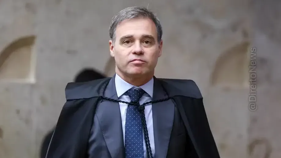 andre mendonca passa acumular duas relatorias banco master gera tensao congresso