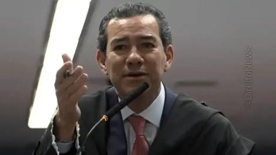 atormentada diz advogado peticao redigida hora almoco