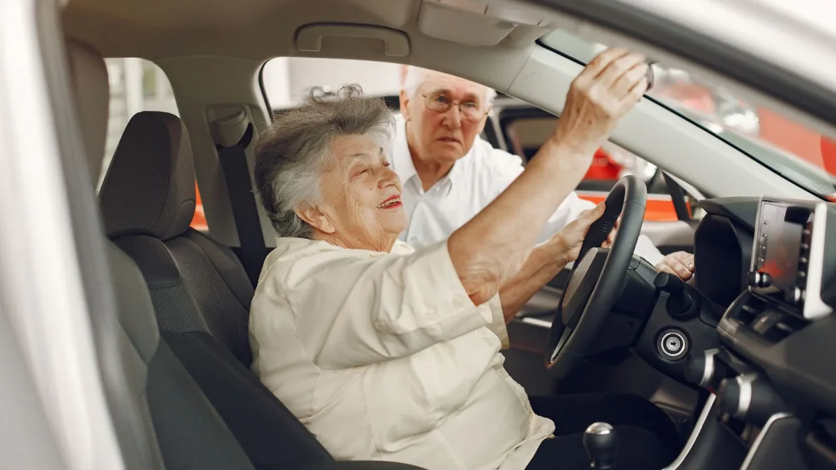 Idosos-Nao-Precisam-Pagar-Ipva desconto para idoso comprar carro