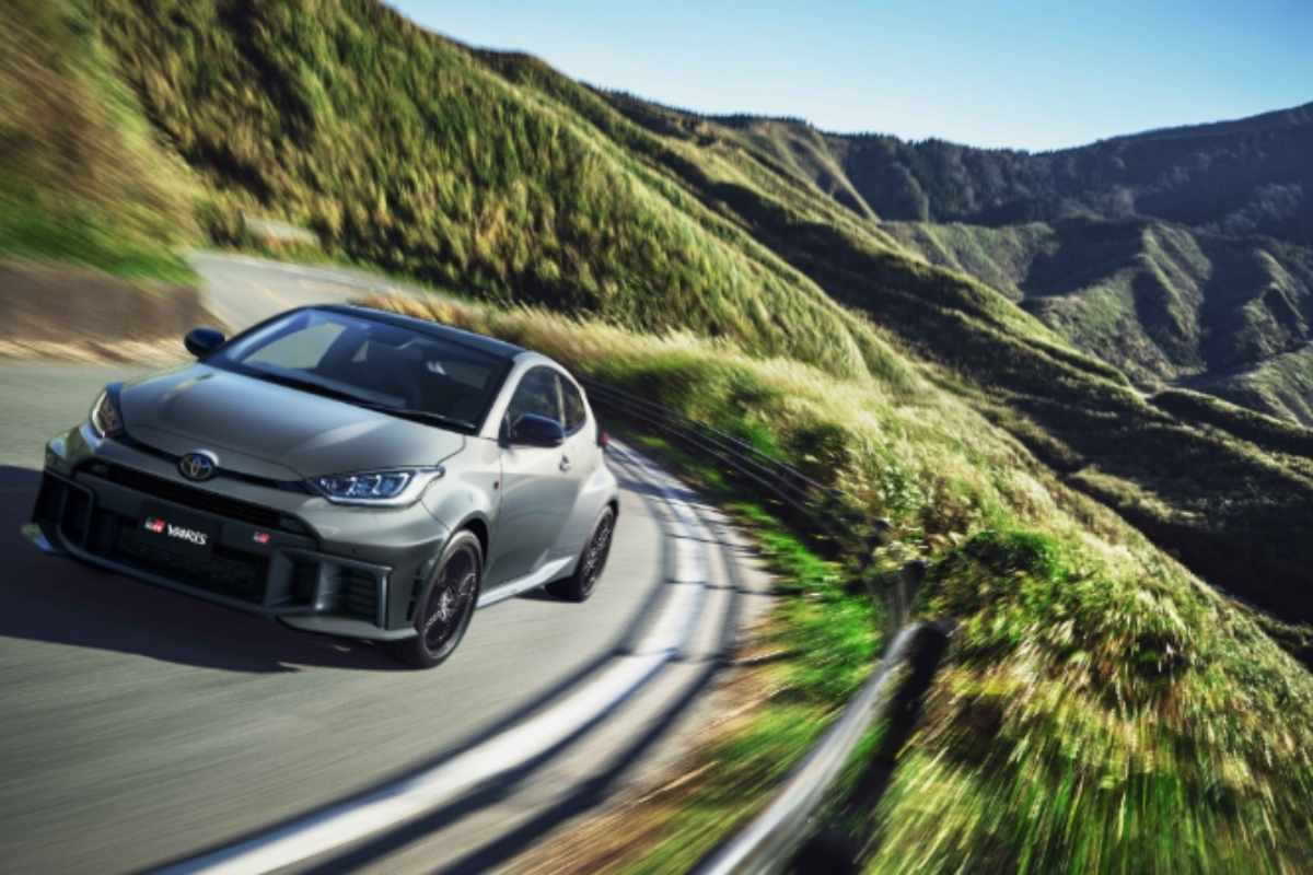 gr-yaris-foto-divulgacao-1 2026