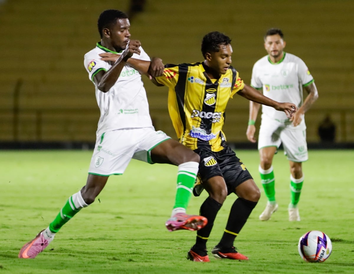 Juventude x Novorizontino ao vivo: onde assistir, escalações e tudo sobre o duelo da Copa Sul-Sudeste 2026. Imagem: @juan_rodrigs04 Novorizontino