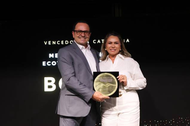Bonito venceu na categoria Melhor Destino de Ecoturismo do Brasil e foi representado por Elias de Oliveira Francisco e Leila Aivi Rodrigues