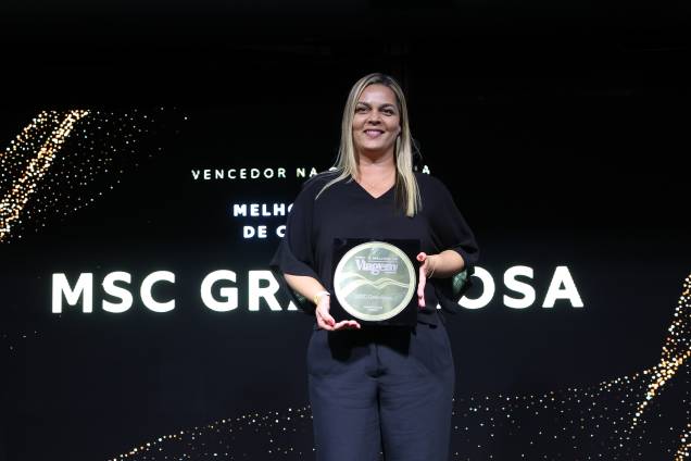 O MSC Grandiosa venceu na categoria Melhor Navio de Cruzeiro e foi representado por Paula Sperle