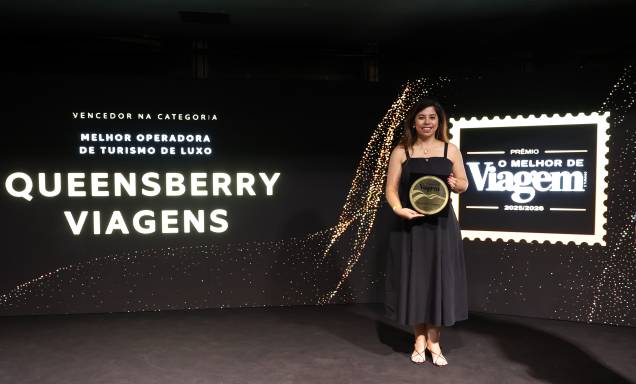 A Queensberry Viagens venceu na categoria Melhor Operadora de Turismo de Luxo e foi representada por Verônica Prado
